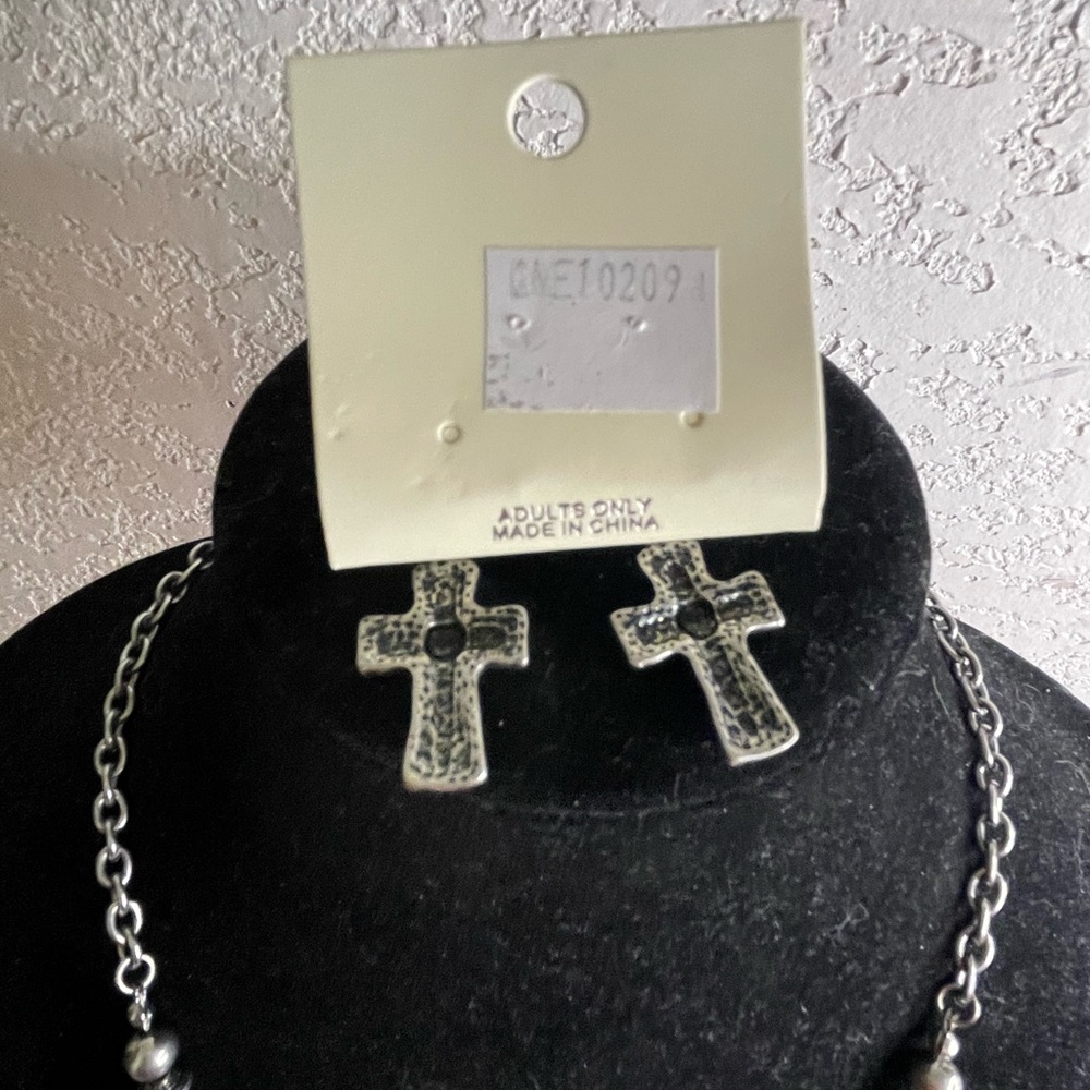 Dfl VIMCI Turquoise, Silver Tone, C.Z. Diamonds Cross Necklace, Earring Set - Picture 9 of 16
